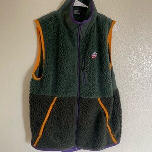 Nike Fleece Vest in Dark Green and Orange